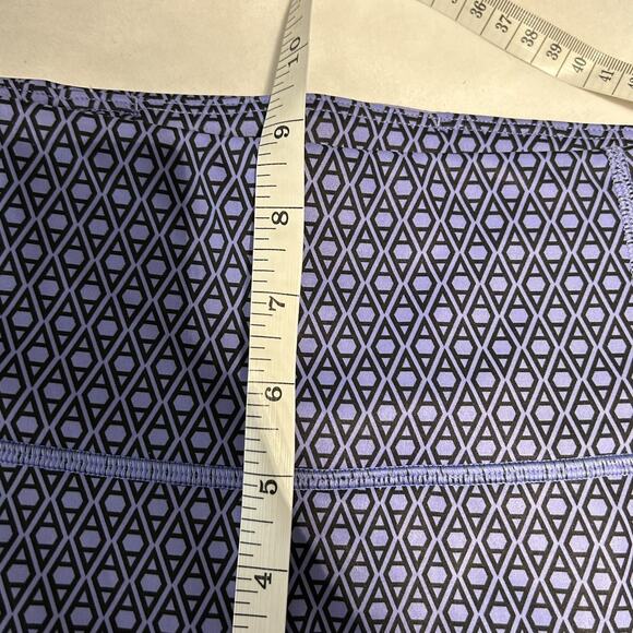 Athleta Ultimate Stash Monogram Shorts Womens Medium Purple Pocket 7 Inch NWT - Picture 3 of 10